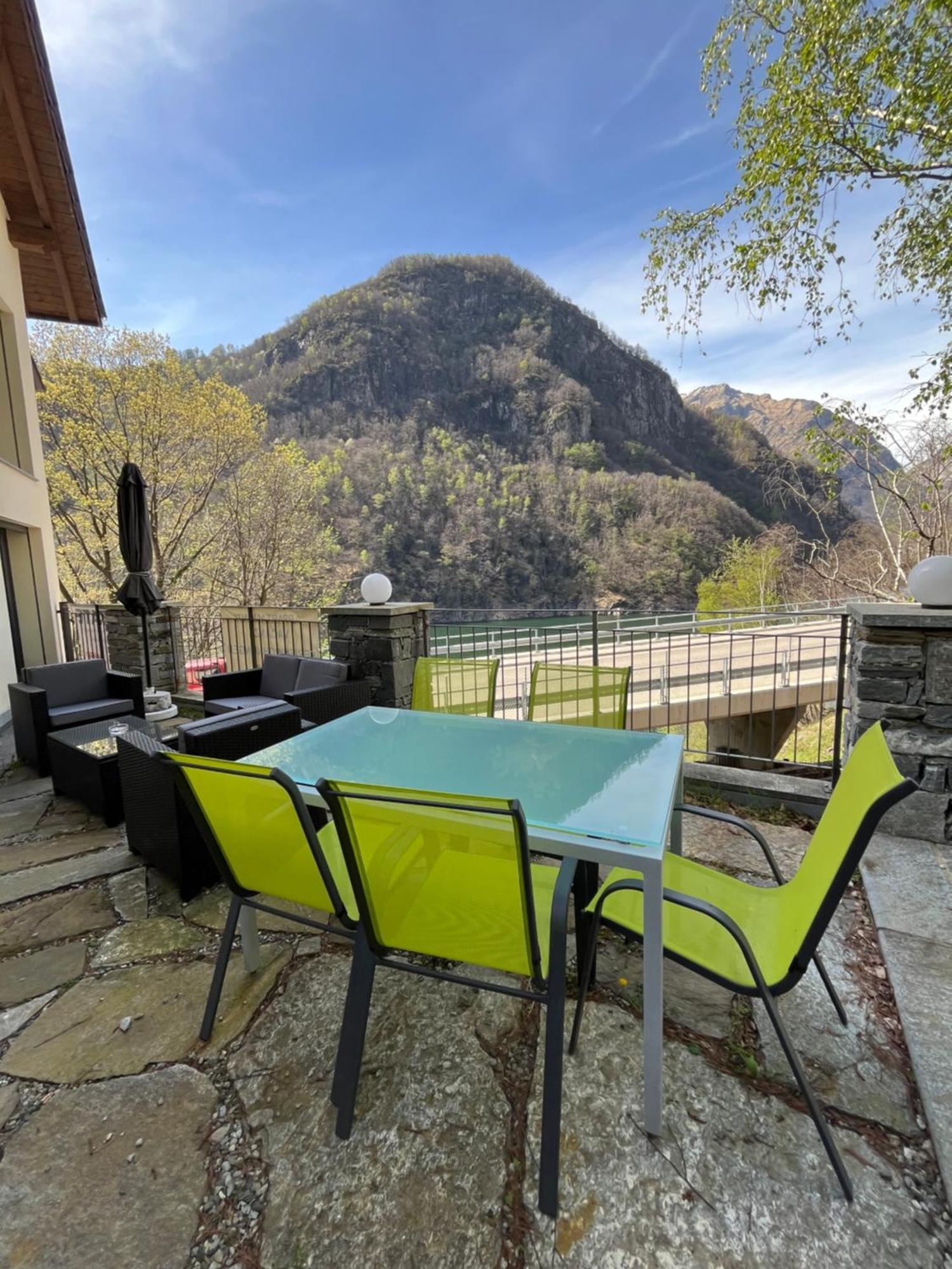 Casa Ciliegio Lägenhet Vogorno Exteriör bild
